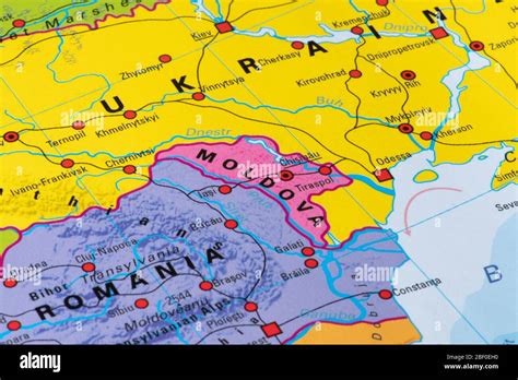 Moldavie ou Syldavie?